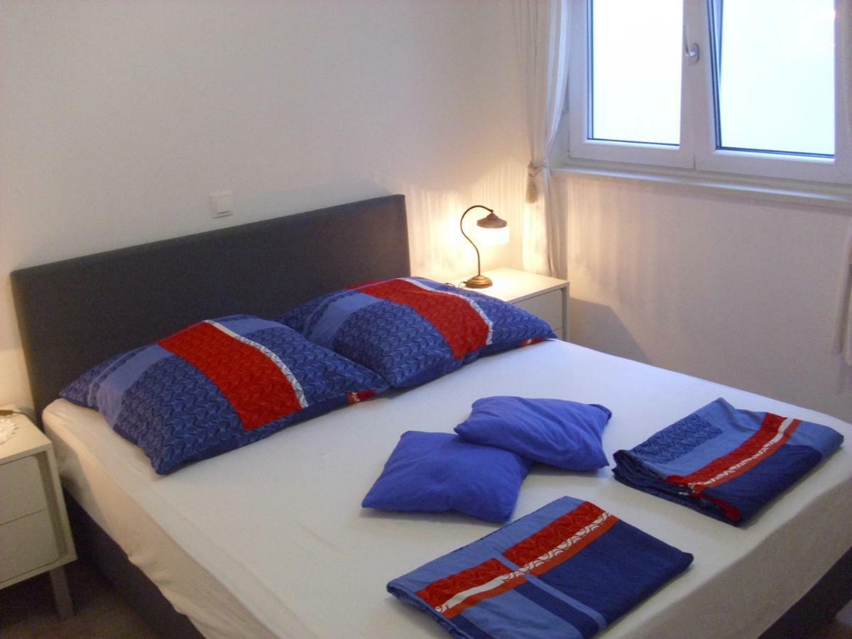 Open Hus Apartment Krvavica Ngoại thất bức ảnh